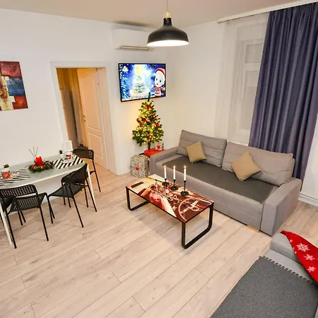 Center Apartamento *