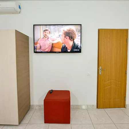 Center * Βουκουρέστι