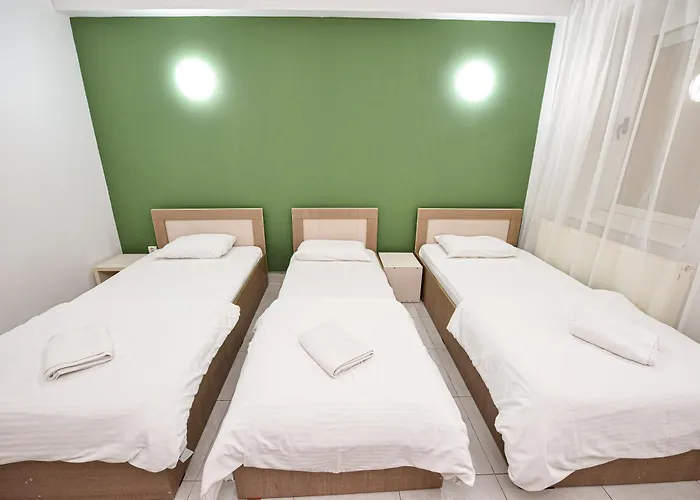 Center * 布加勒斯特